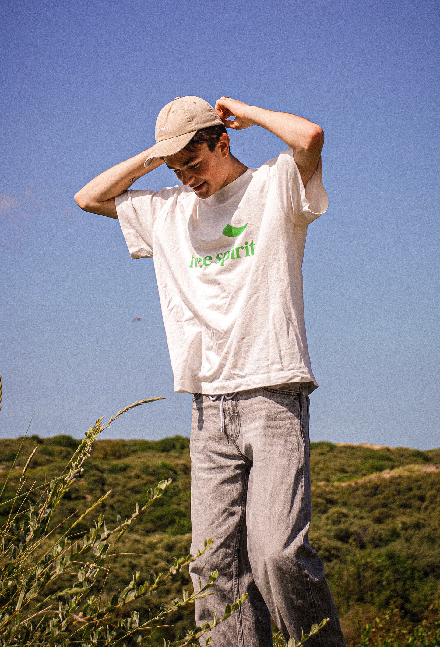 green moon tee